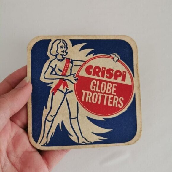 Vintage Crispi Crisps Drink Coaster Crispi Globe Trotters British Pub Barware - Picture 2 of 3